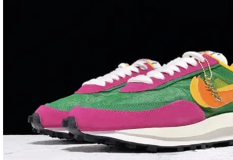 Waffle  LD Nike Green BV0073-301 Pine Sacai 0326
